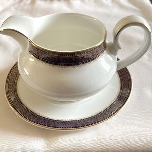 Royal Doulton Rochelle Cobalt band Gold design Round Gravy Boat and under plate